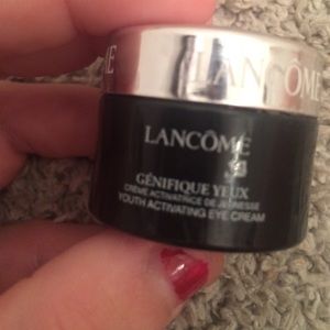 Lancôme youth activating eye cream