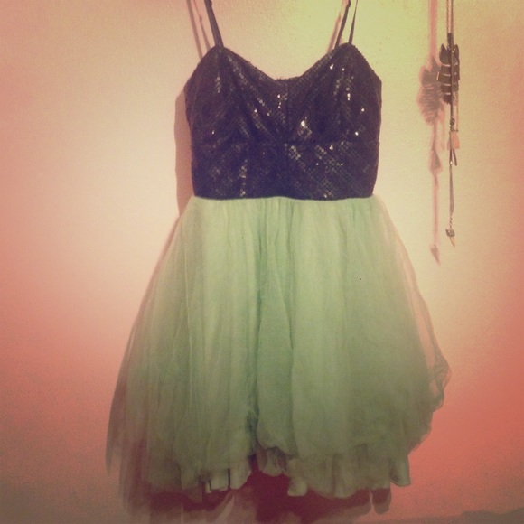Sequined and tulle dress!