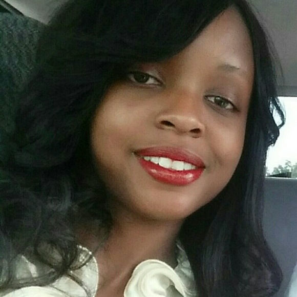 Meet your Seller, Jasmine - Picture 3 of 4