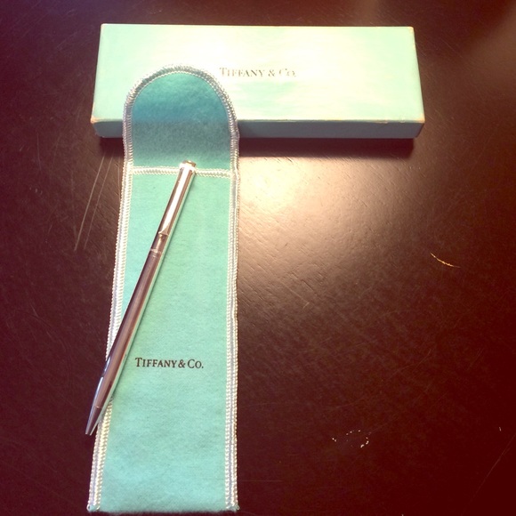TIFFANY & CO. STERLING SILVER PEN