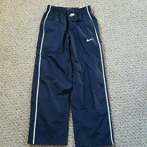 Boys nike pants size small
