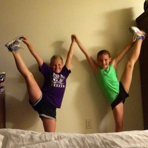 Meet your Posher, Sidney