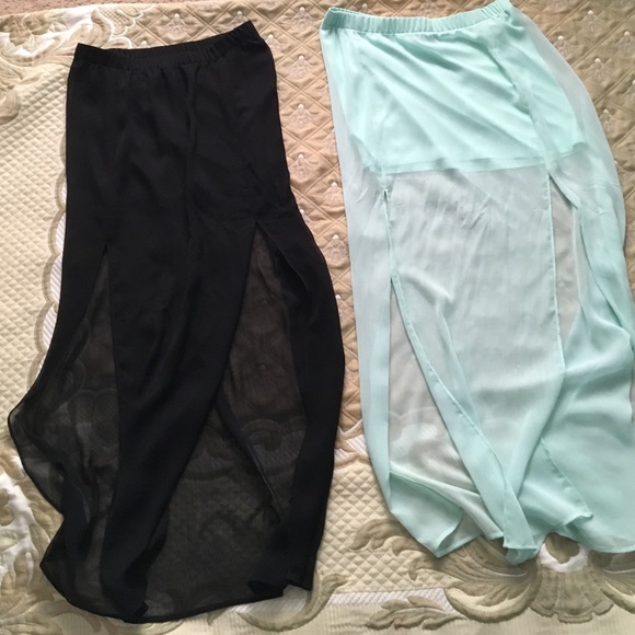 Express Maxi Skirt