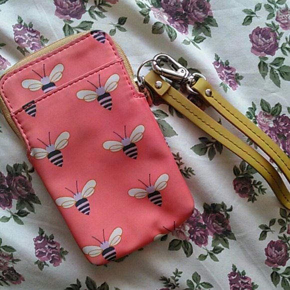 Wristlet
