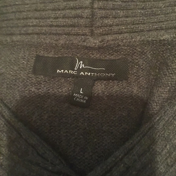 Sweater - Picture 2 of 2