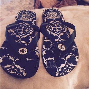 Tory Burch flip flops gently worn