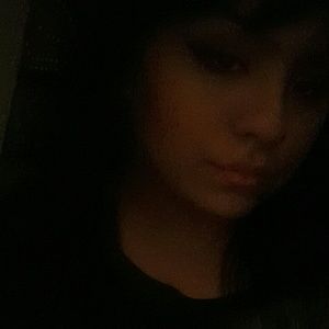 Meet your Posher, Isabel