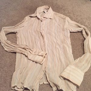 Button down see through wrinkled material look
