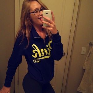 Meet your Posher, Ariel