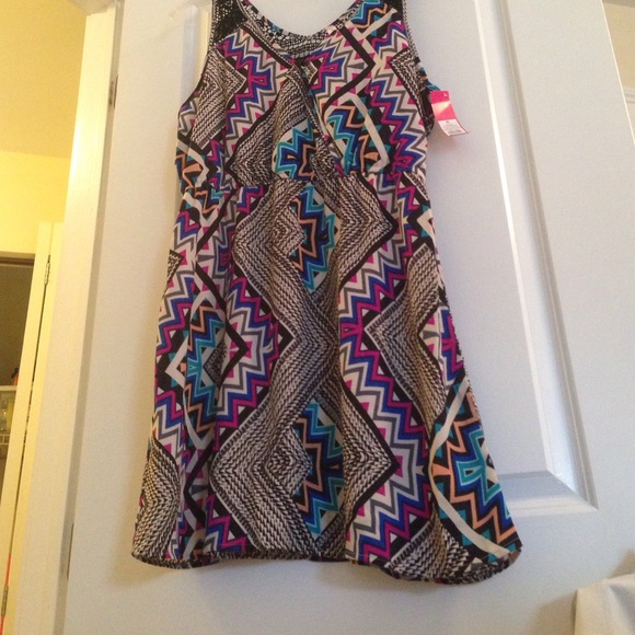 Multicolored Dress NWT! - Picture 2 of 4