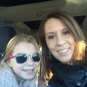 Meet your Posher, Leeann