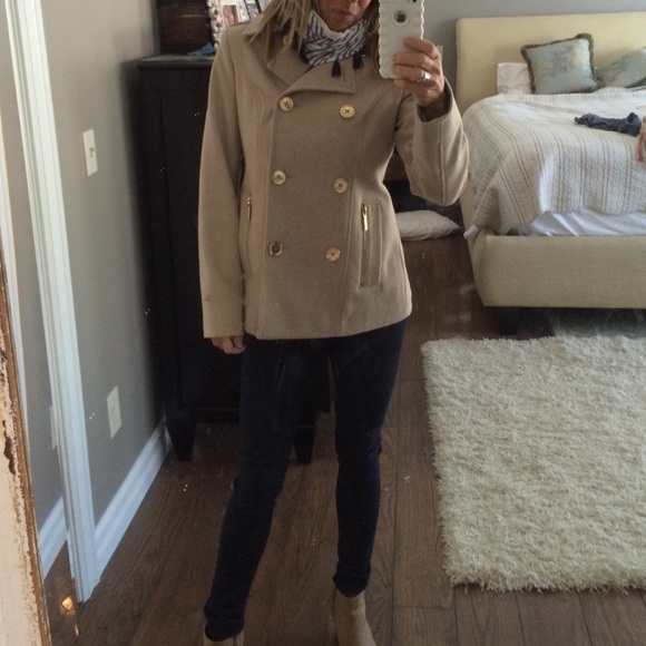 Michael Kors khaki wool coat w/ gold