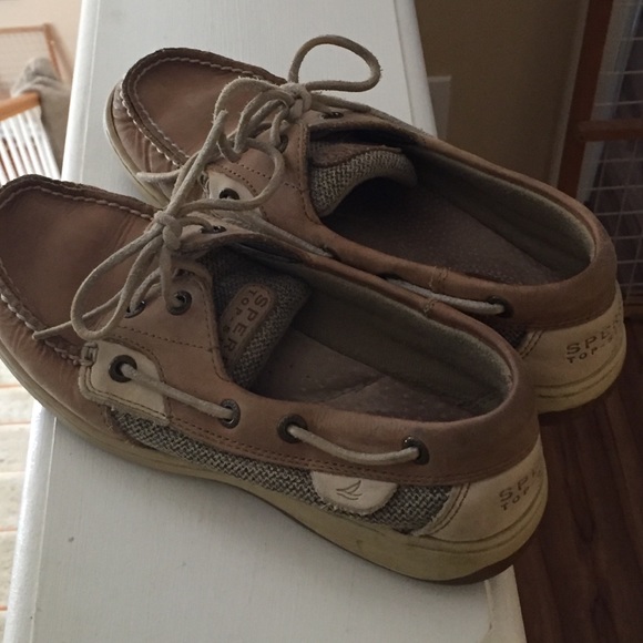 sperry topsiders