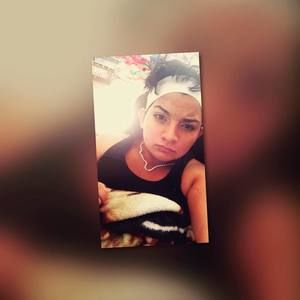 Meet your Posher, Monica