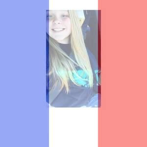 Meet your Posher, Rayegan