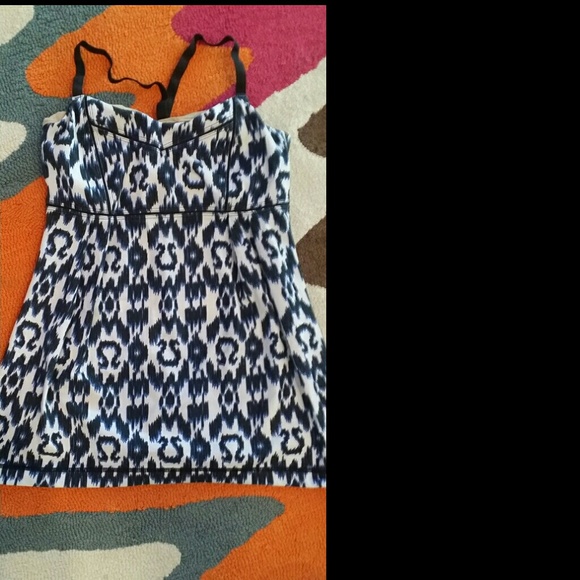 Ikat lulu top
