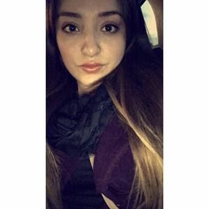 Meet your Posher, Kira