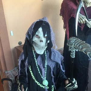 Meet your Posher, Tom