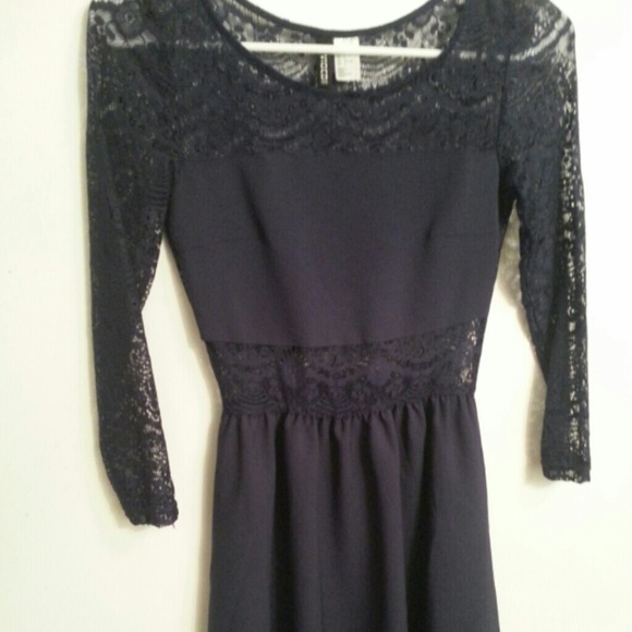 Navy lace dress - Picture 1 of 3