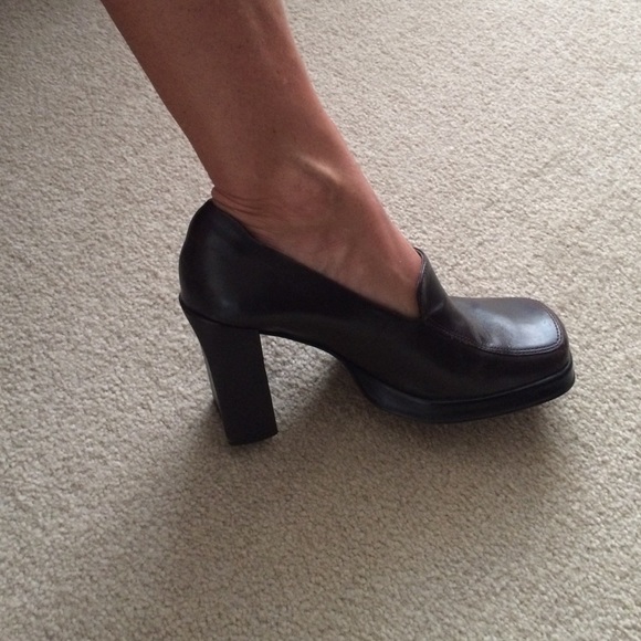 Nine West Heels - Picture 4 of 4