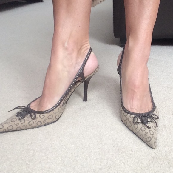 guess heels - Picture 4 of 4