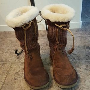 Ugg brown knit/suede leather  boots Size 7