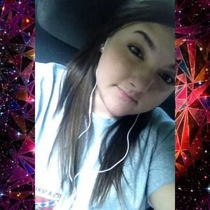 Meet your Posher, Kellie