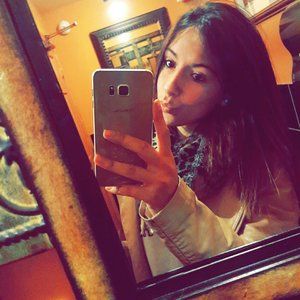 Meet your Posher, Melyssa