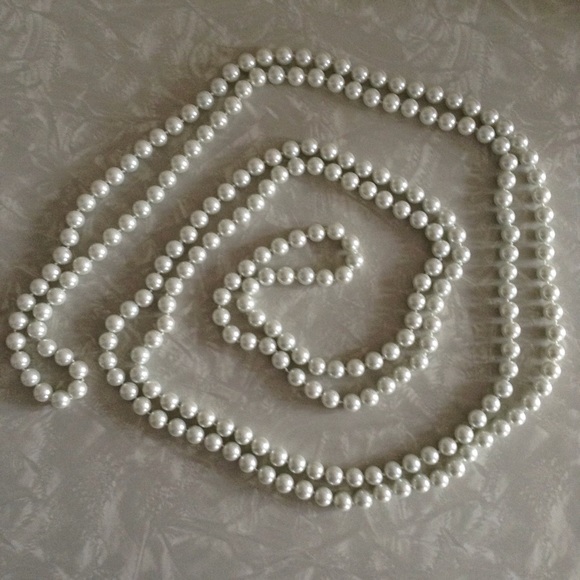 HP MBMJ faux pearl mega strand -Gatsby!