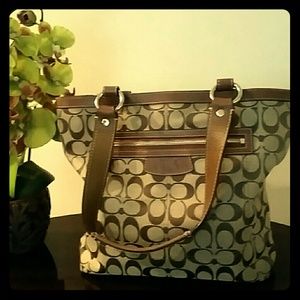 COACH FABRIC SIGNATURE TOTE HANDBAG