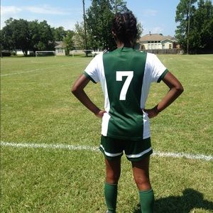 Meet your Posher, Ciara