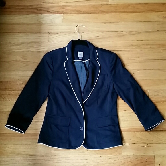 Cropped Navy Blazer