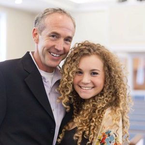 Meet your Posher, Darbi