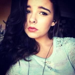 Meet your Posher, Caitlin