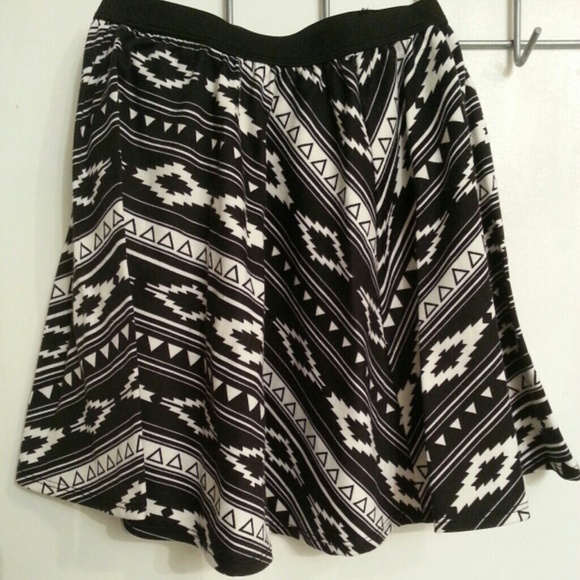 Aztec skater skirt - Picture 1 of 2