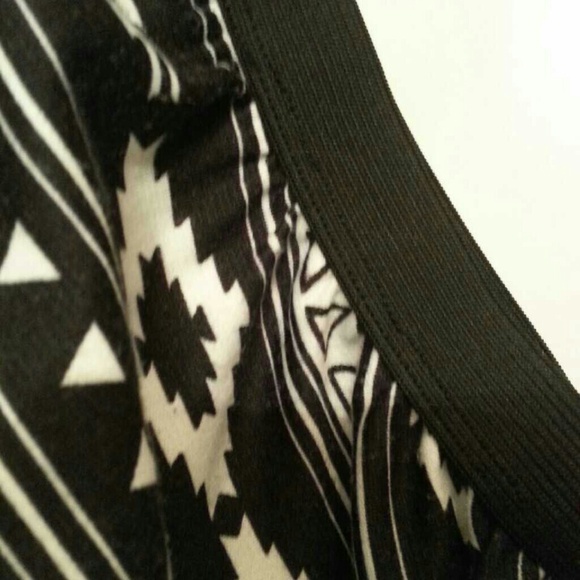 Aztec skater skirt - Picture 2 of 2