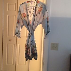Oscar dela Renta pine label robe
