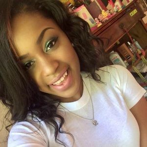 Meet your Posher, Kaie