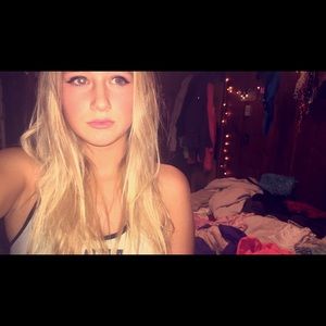 Meet your Posher, Nikoda