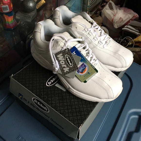 NWT nursing shoes