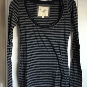 A&F long sleeve shirt