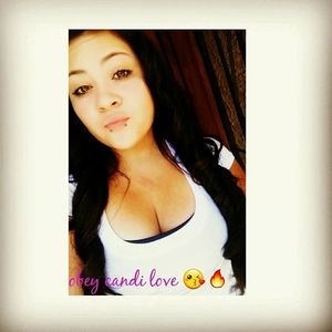 Meet your Posher, Candi