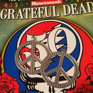 ☮Peace sign earrings✌🏼️