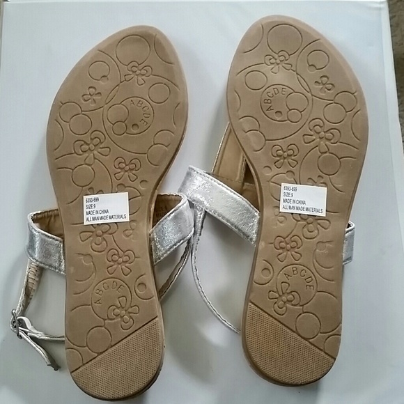 Sandals - Picture 2 of 2