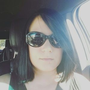 Meet your Posher, Katrina