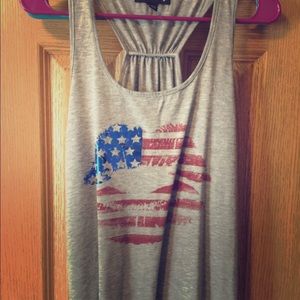 Grey American flag tank