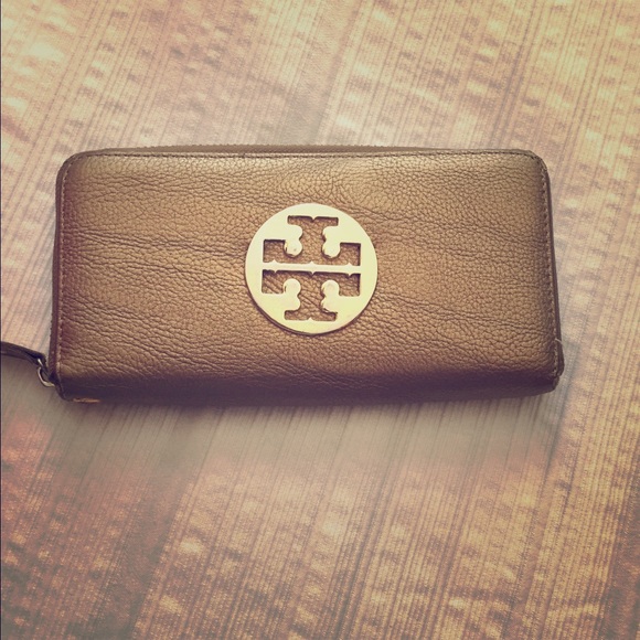 Imitation Tory Burch wallet