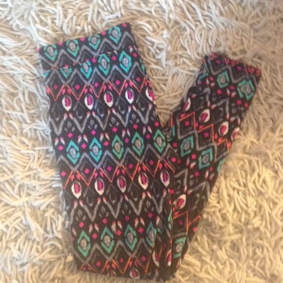 American Eagle Leggings- Size Medium