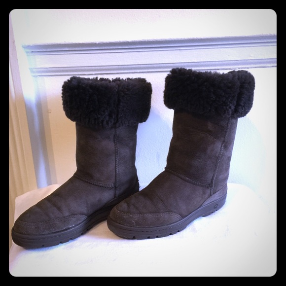 More pix on the UGGs