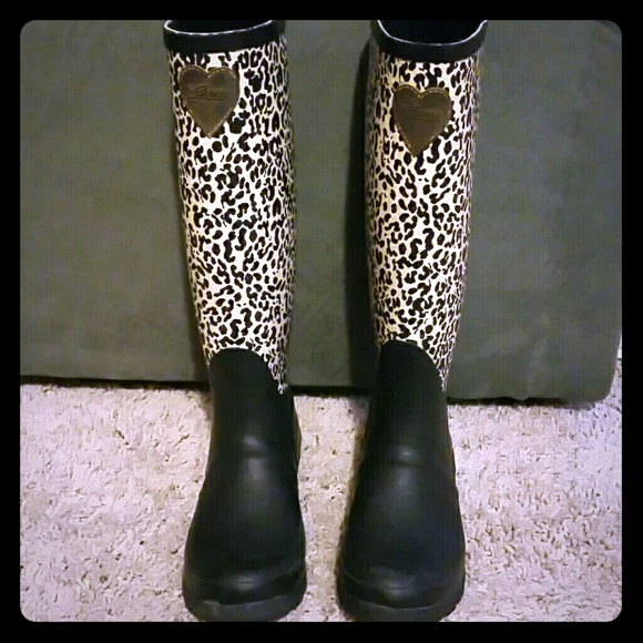 Guess Leopard Rainboots